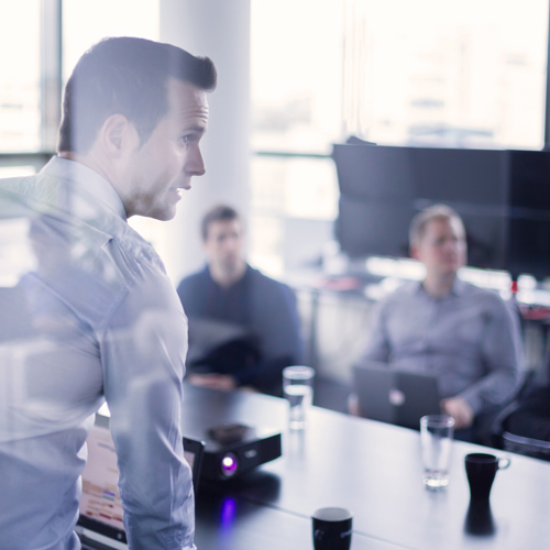 TripleNine-Office-Meeting redigeret.jpg